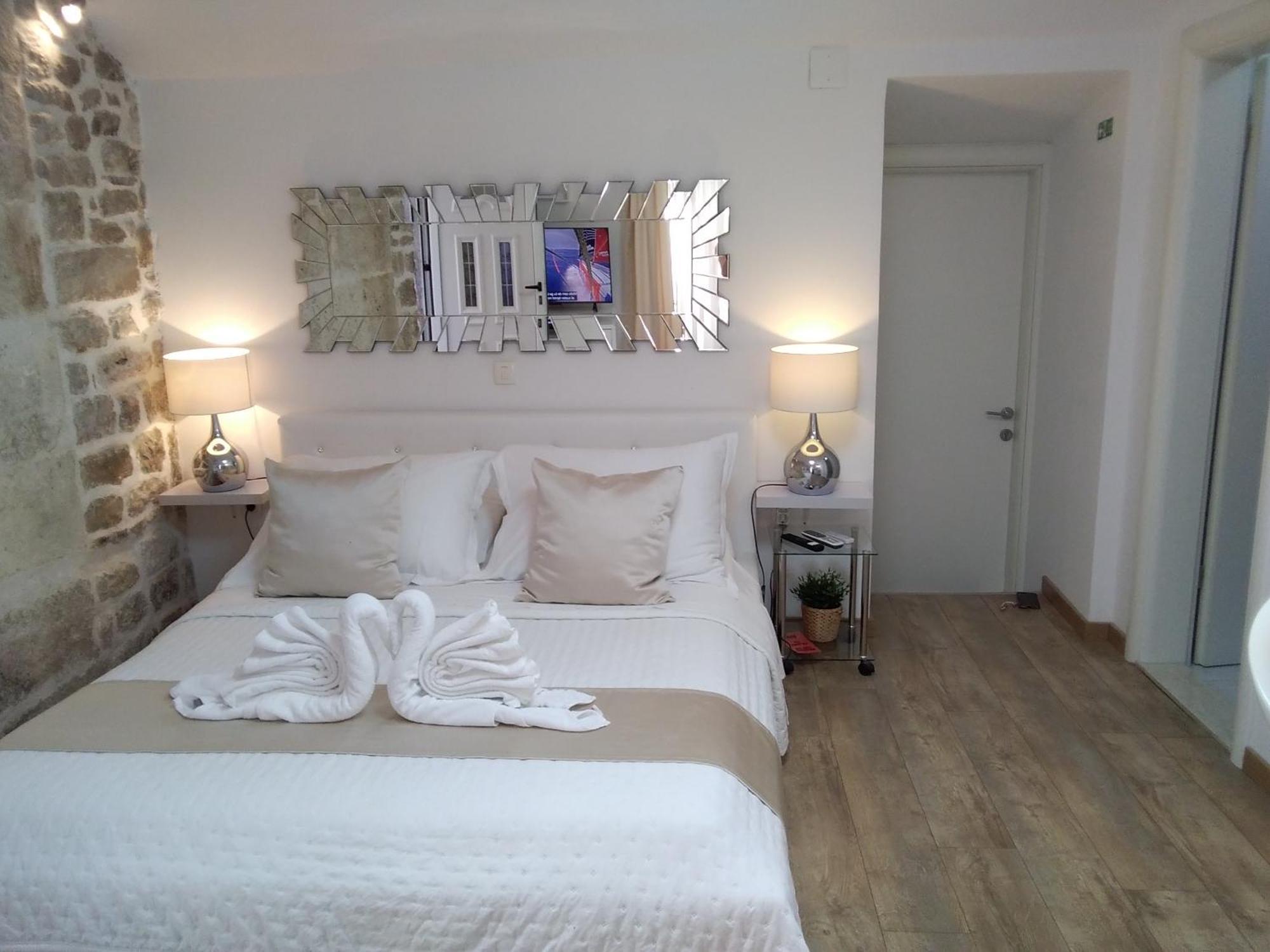 Private Apartments In Diocletians Palace Split Exterior photo