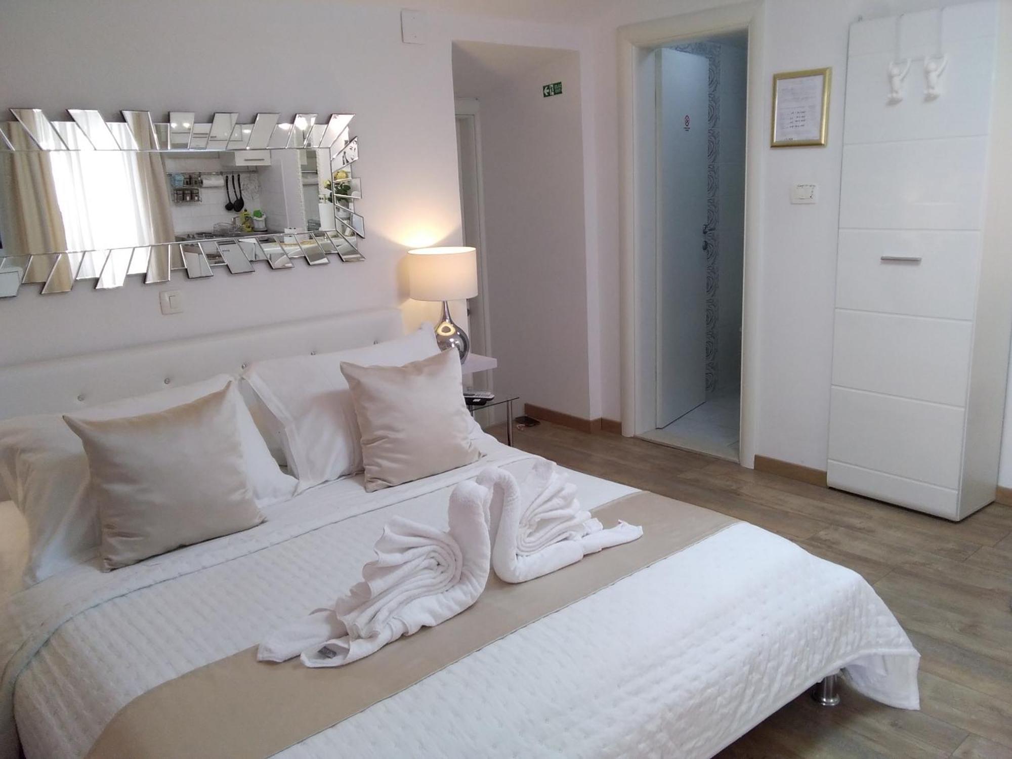 Private Apartments In Diocletians Palace Split Exterior photo