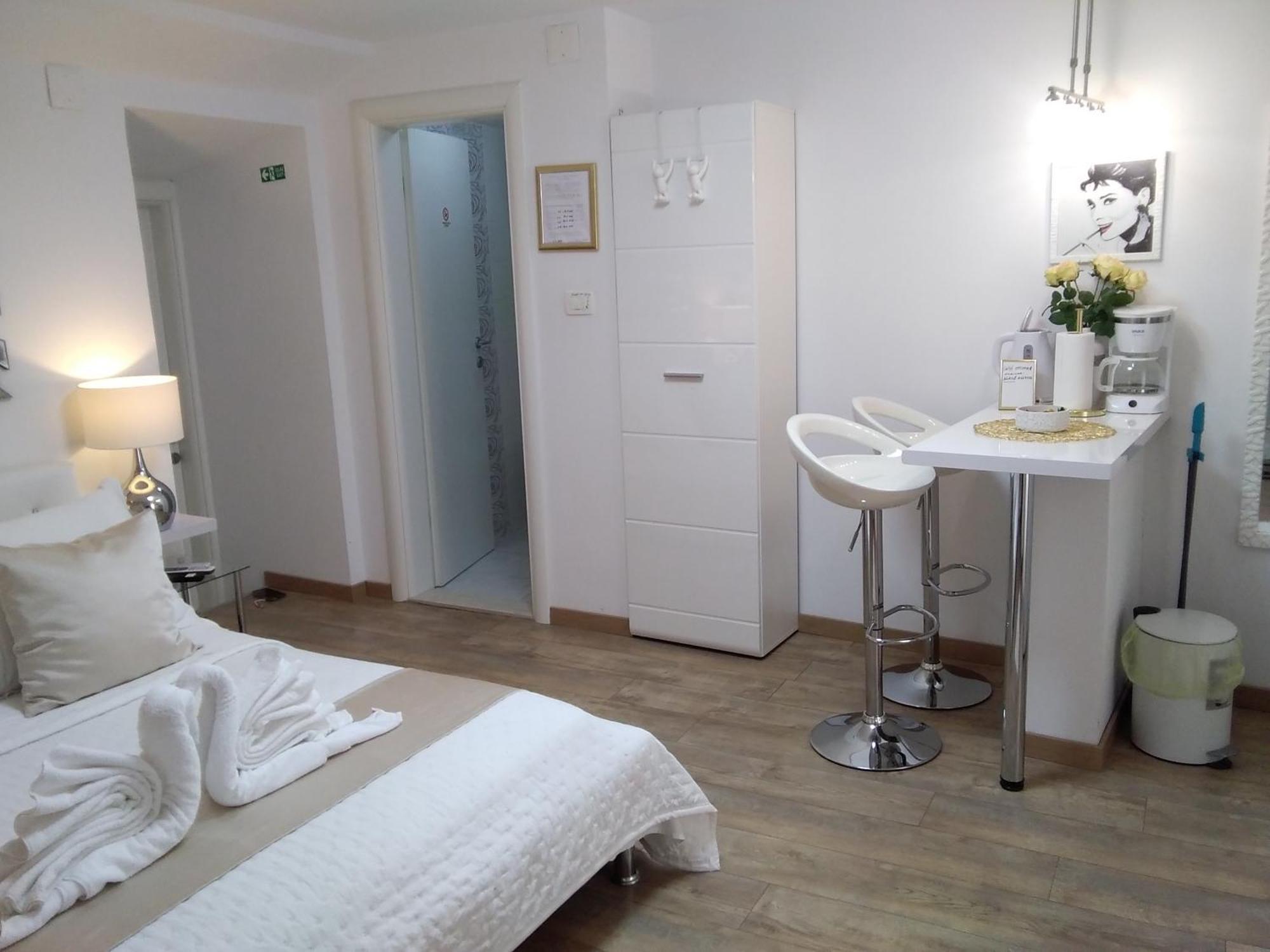 Private Apartments In Diocletians Palace Split Exterior photo